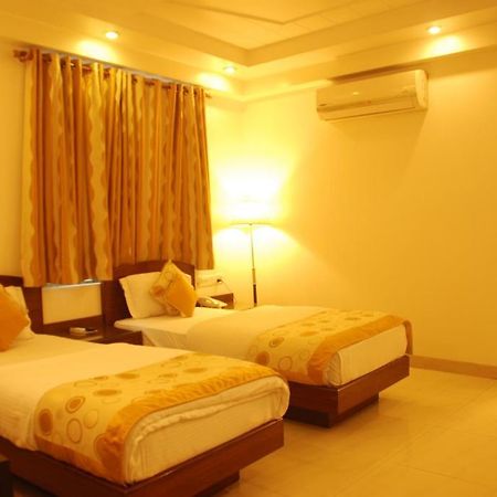 ניו דלהי Hotel Shipra International מראה חיצוני תמונה